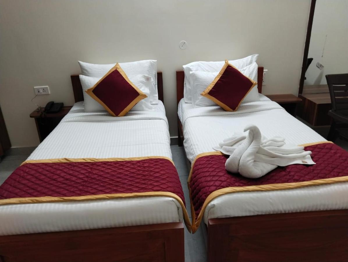 Pph Living Kvr Residency Hotel Tada Ngoại thất bức ảnh