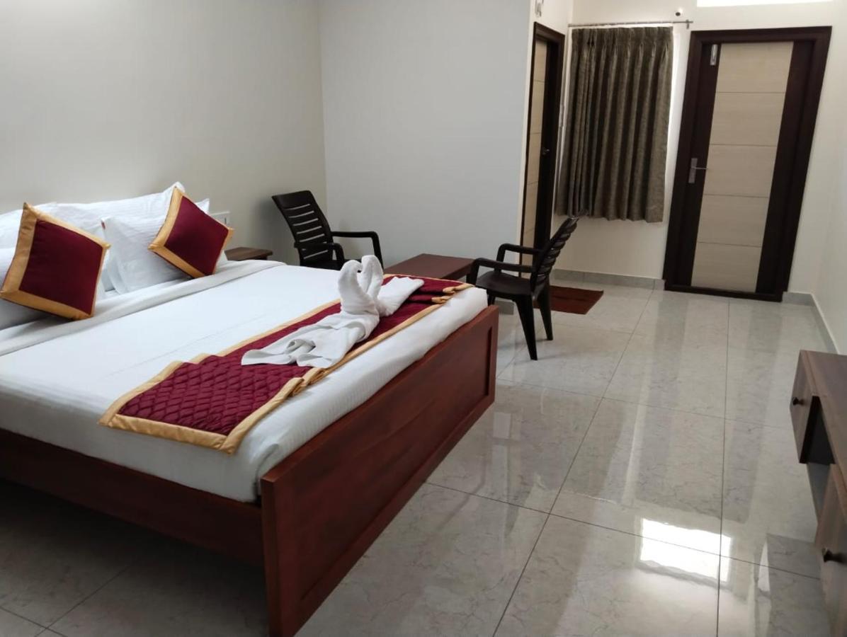 Pph Living Kvr Residency Hotel Tada Ngoại thất bức ảnh