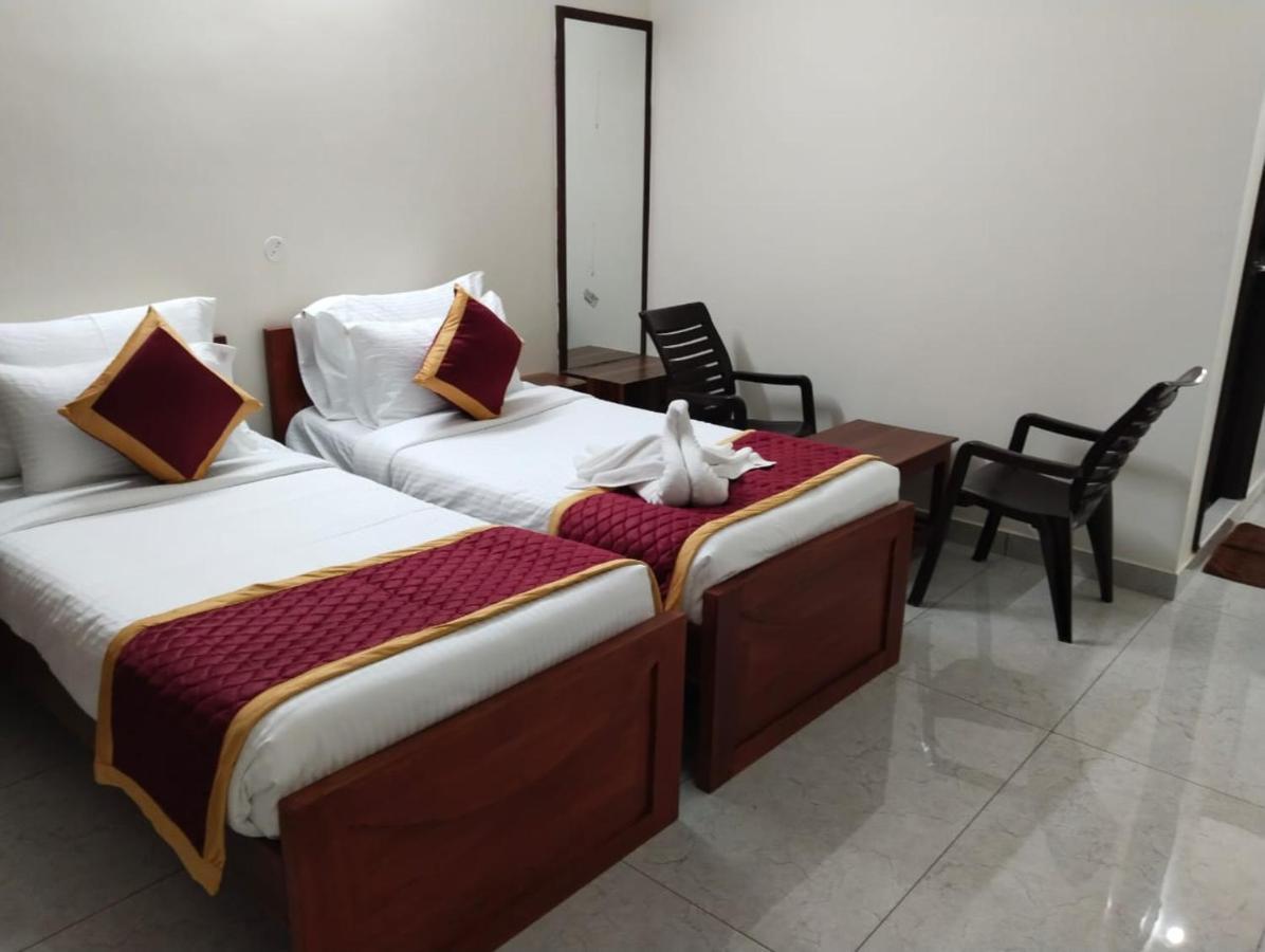 Pph Living Kvr Residency Hotel Tada Ngoại thất bức ảnh