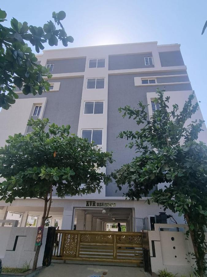 Pph Living Kvr Residency Hotel Tada Ngoại thất bức ảnh